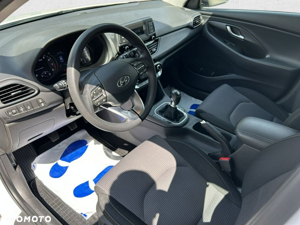 Hyundai i30 - 12
