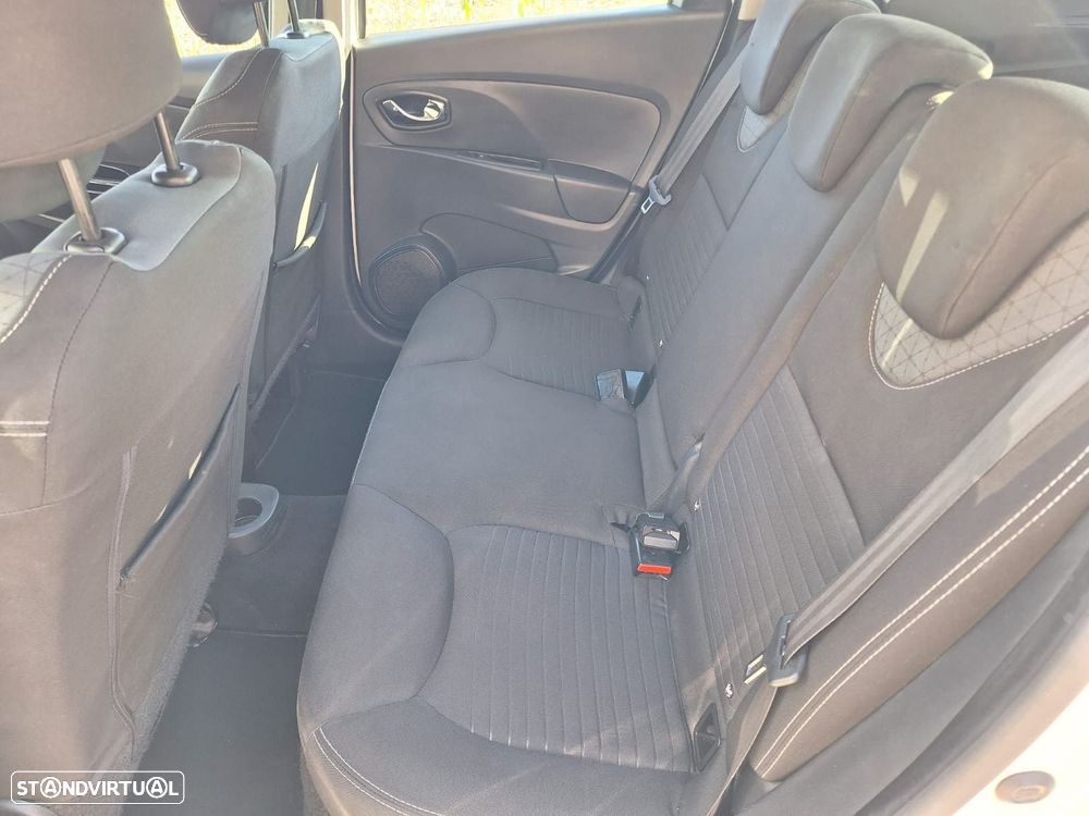 Renault Clio 0.9 TCE Dynamique S - 6