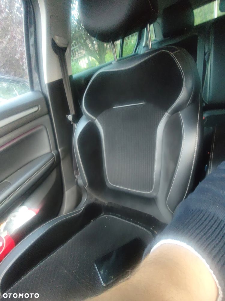 Renault Megane ENERGY dCi 110 GT LINE - 39