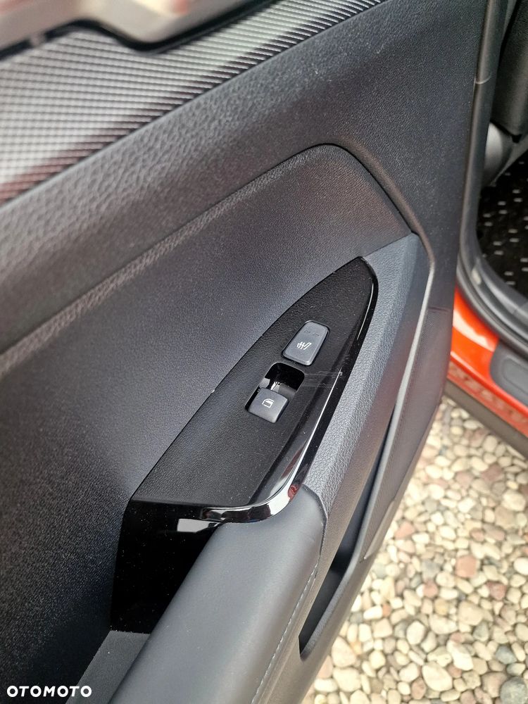 Kia Sportage 1.6 T-GDI HEV L 2WD - 18