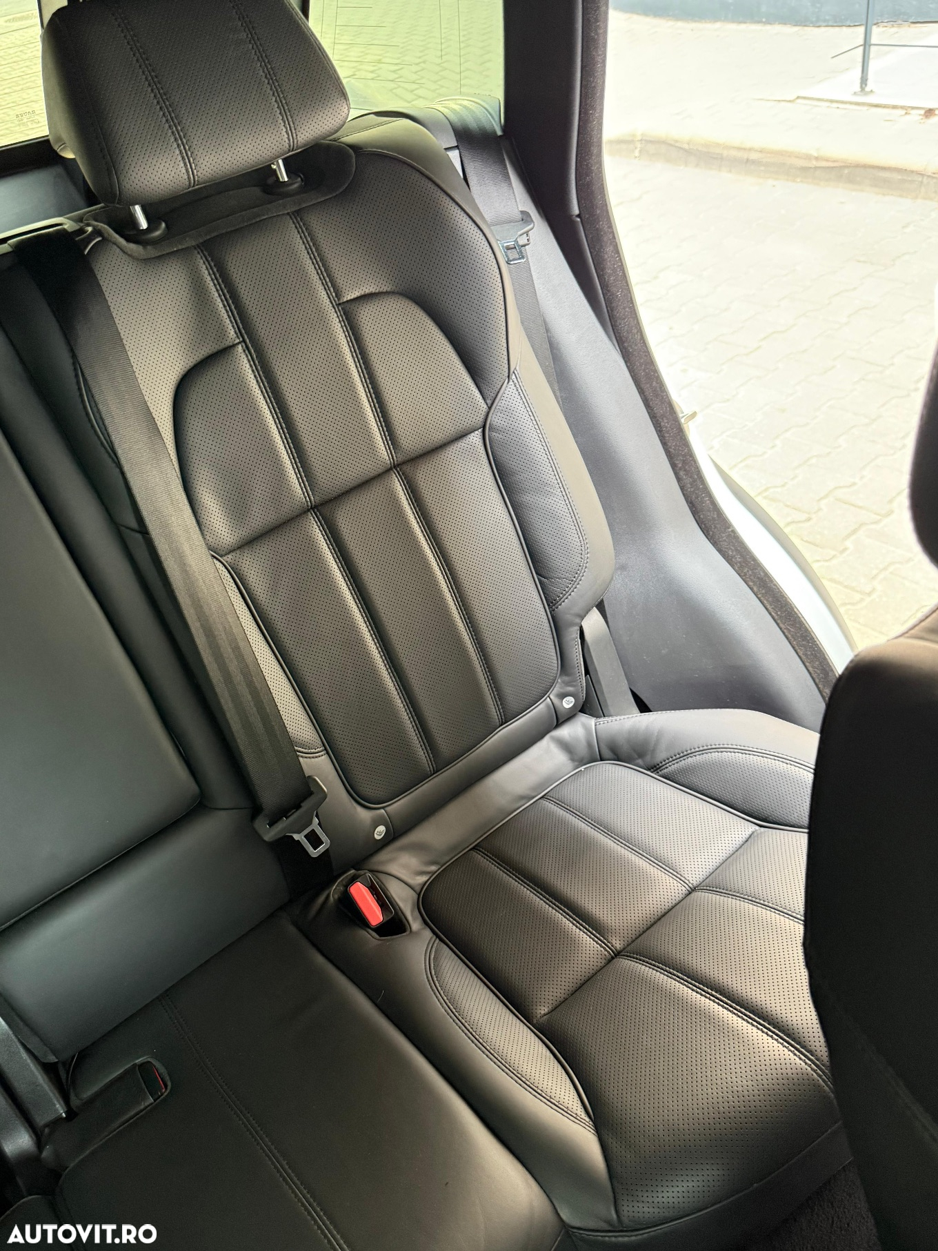 Land Rover Range Rover Sport 3.0 I6 D300 MHEV HSE Dynamic - 12