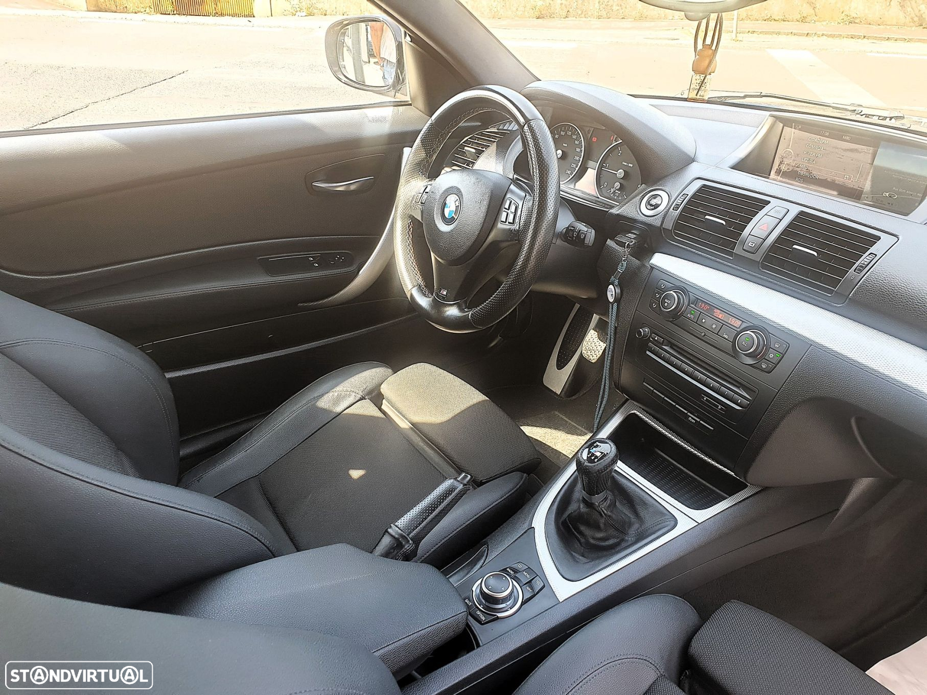BMW 118 d Pack M - 25