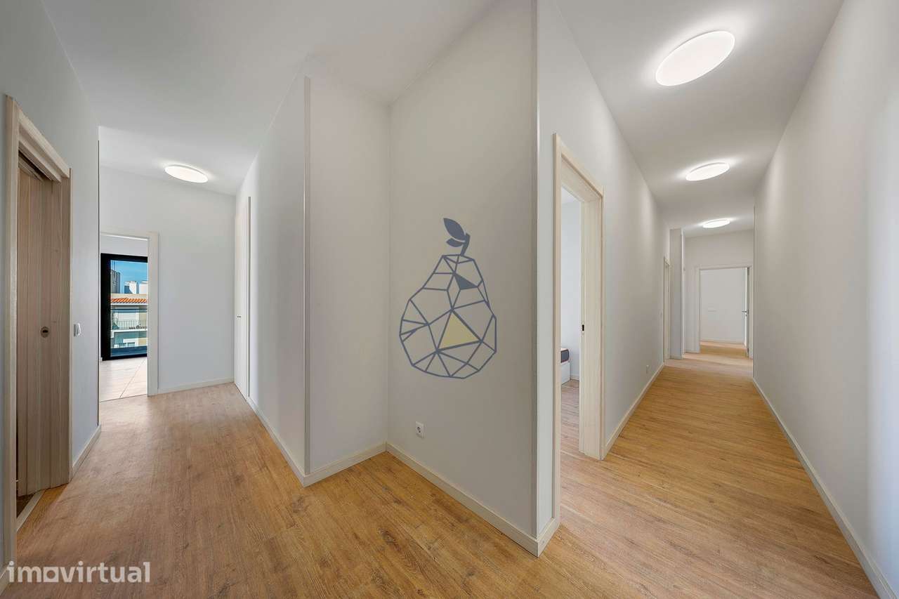 Apartamento T4 Novo com Grandes Varandas em Portimão - Grande imagem: 4/46