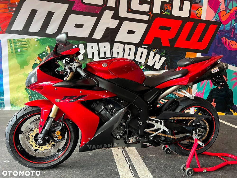 Yamaha YZF - 6