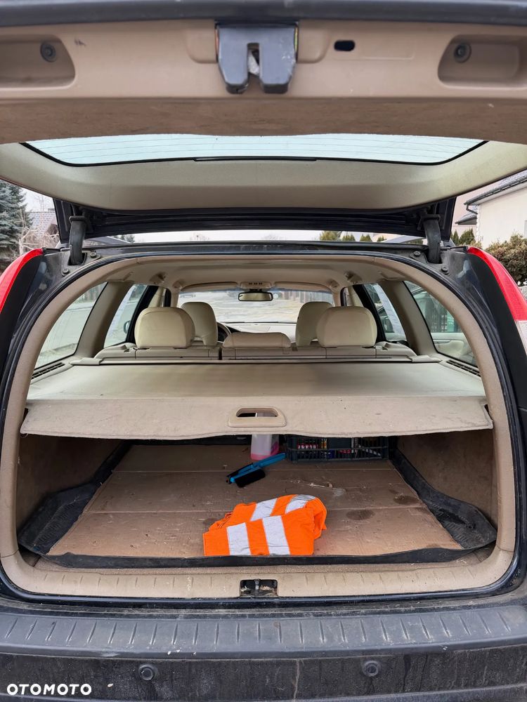 Volvo V70 D5 AWD DPF Edition Comfort - 7