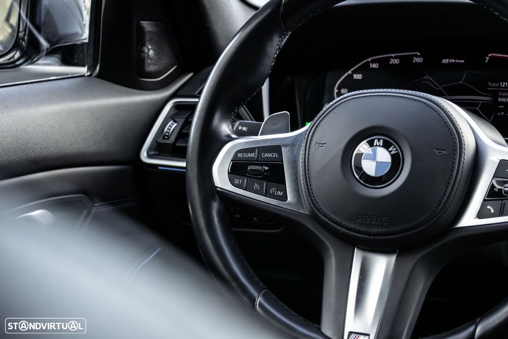 BMW 330 e Pack M Auto - 17
