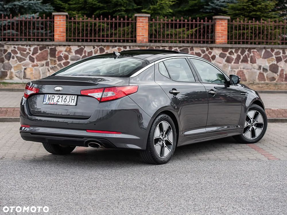 Kia Optima - 13