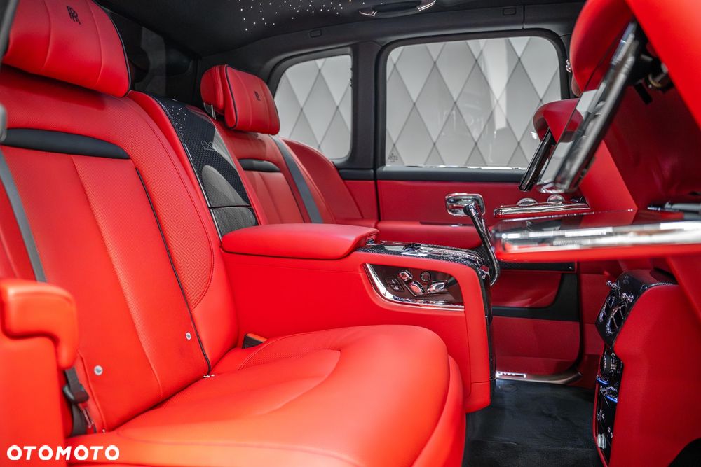 Rolls-Royce Cullinan Series II Black Badge - 11