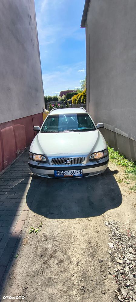Volvo V70 2.4D5 - 1