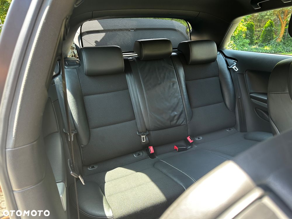 Audi A3 3-drzwiowe 1.4 TFSI Ambition - 10