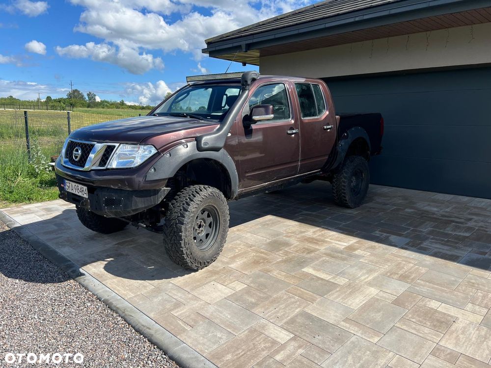 Nissan Navara 2.5 D Platinum - 1