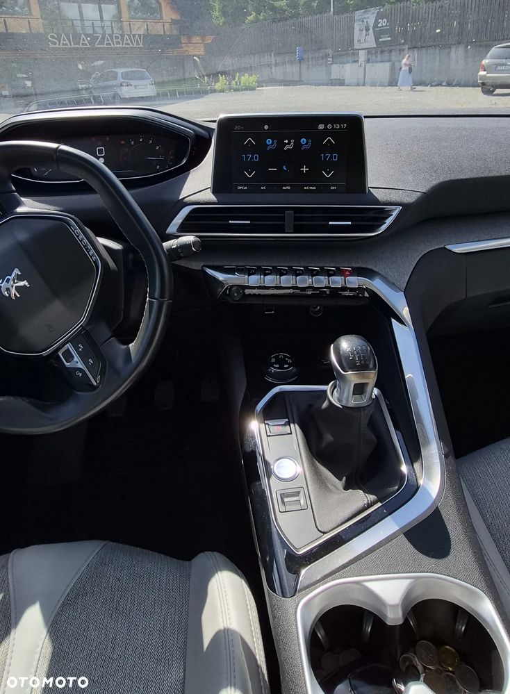 Peugeot 3008 1.2 PureTech Allure - 8