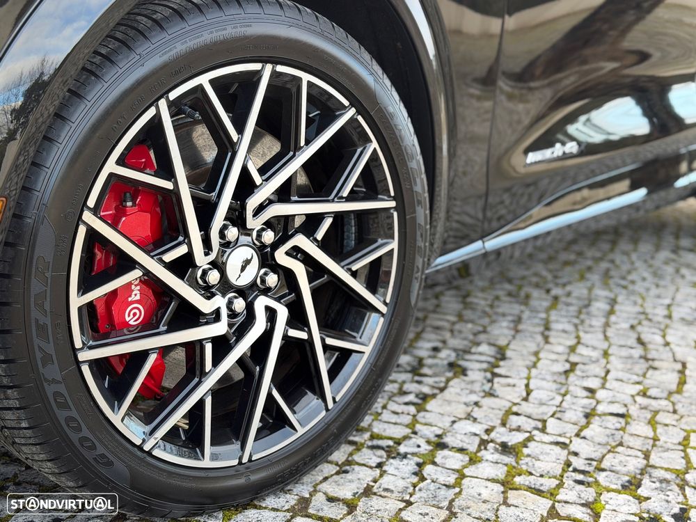 Ford Mustang Mach-E 98.7 kWh GT AWD - 14