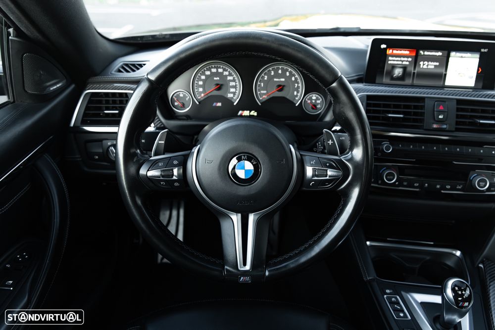 BMW M4 DKG Competition - 25