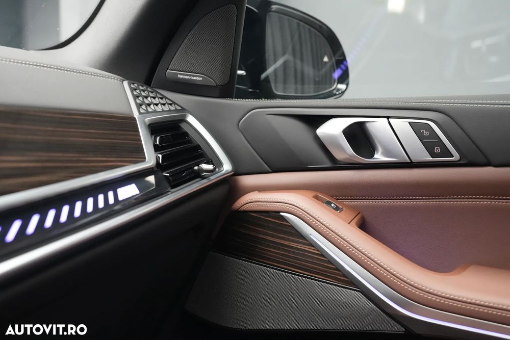 BMW X5 M M60i xDrive - 28