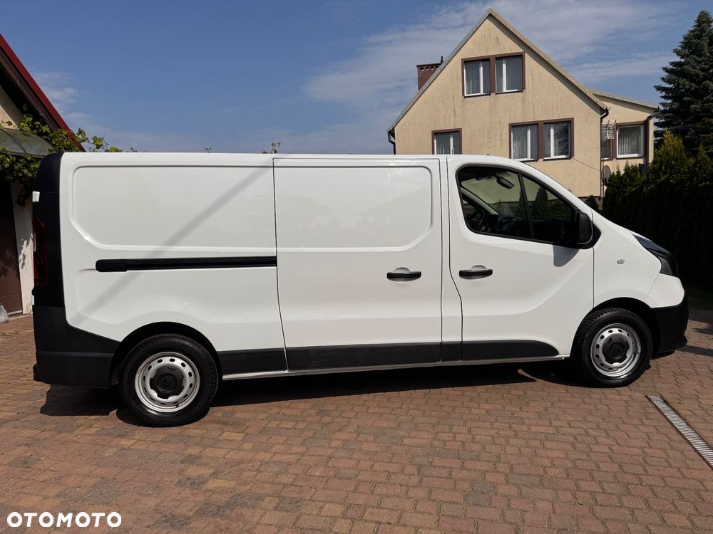 Renault Trafic long - 11