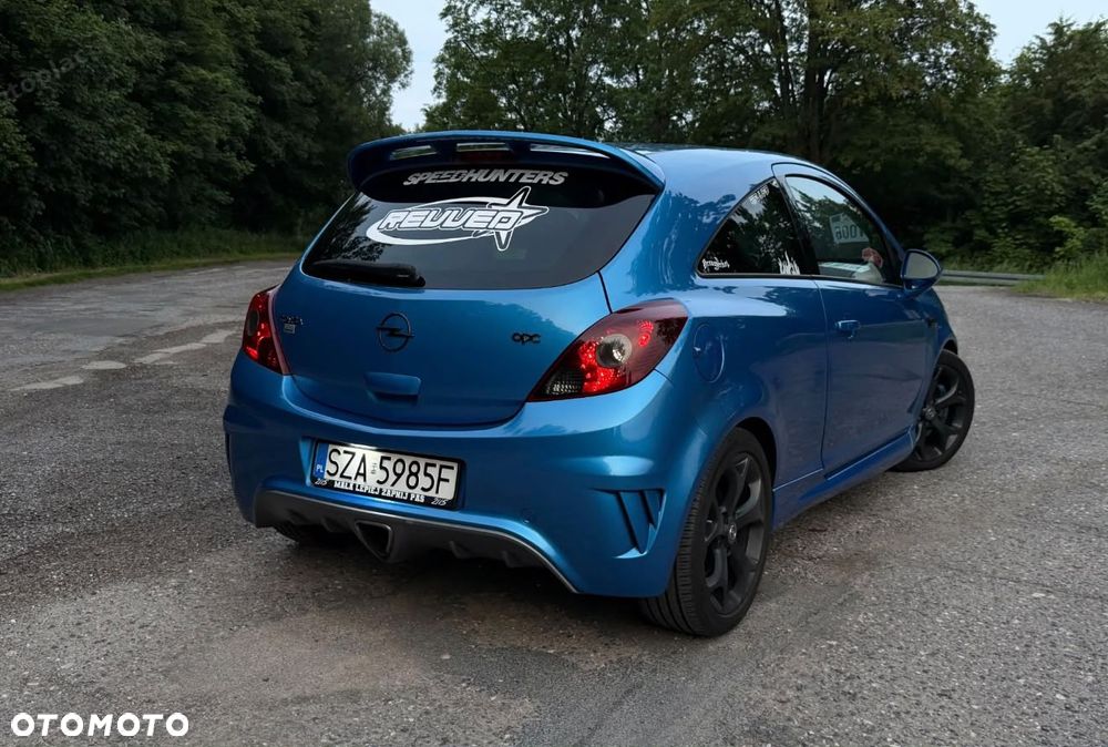 Opel Corsa 1.6T OPC - 2