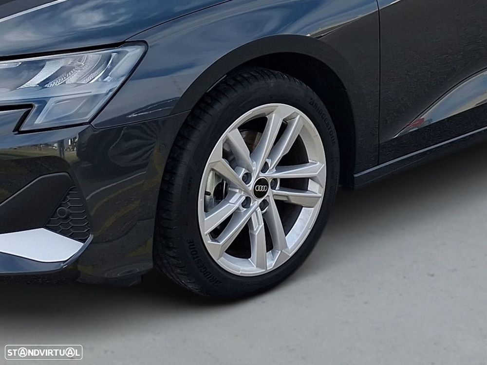 Audi A3 Limousine 30 TFSI Advanced S tronic - 10