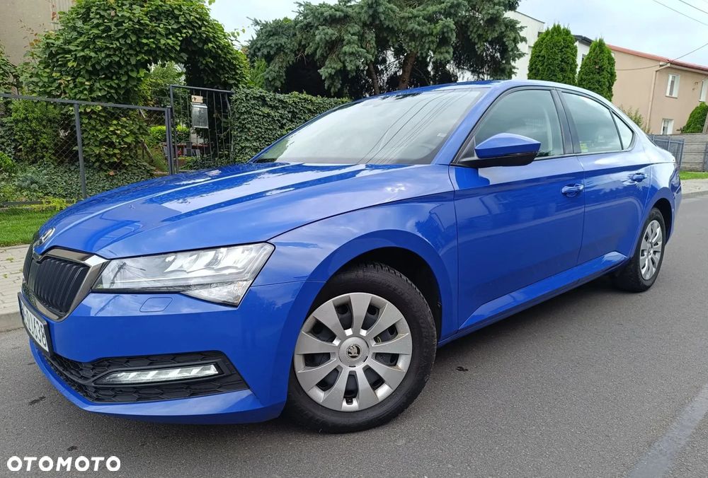 Skoda Superb 2.0 TDI Ambition - 19