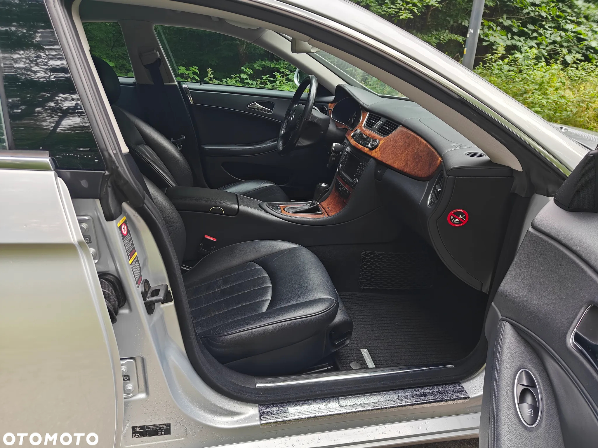 Mercedes-Benz CLS 500 - 21
