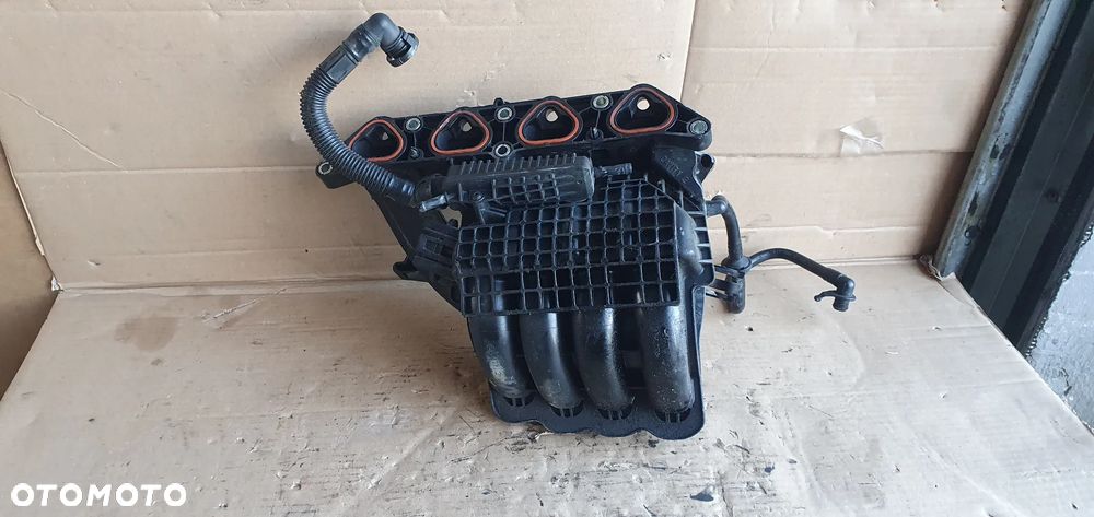 Kolektor ssący VW Polo V 6R 1.4 036129709HR 03C906051 - 4