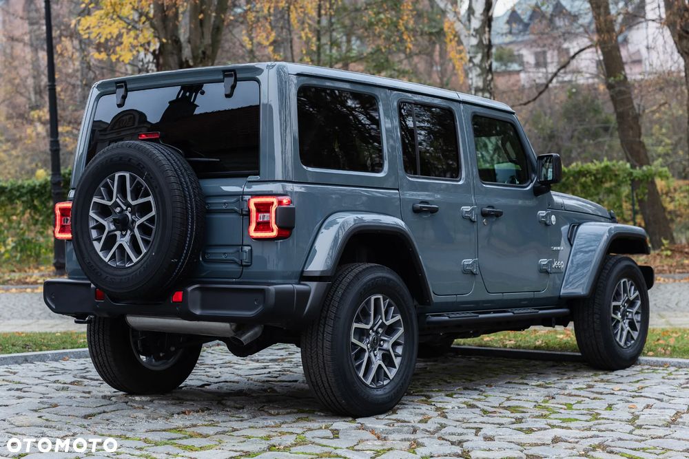 Jeep Wrangler - 6