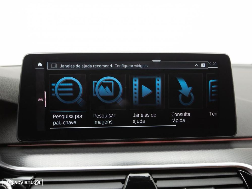 BMW 530 e Pack Desportivo M - 38