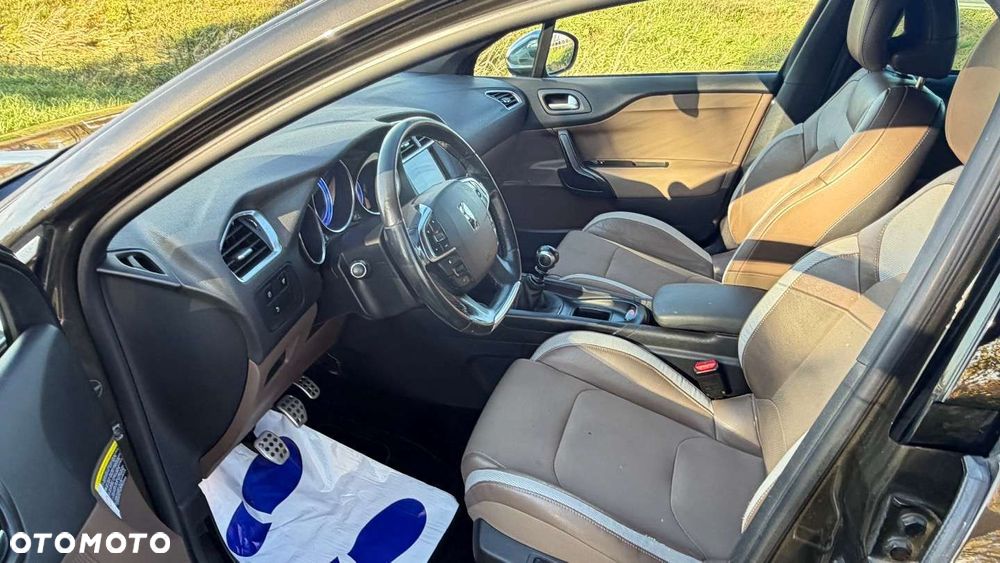 Citroën DS4 2.0 HDi SportChic - 15