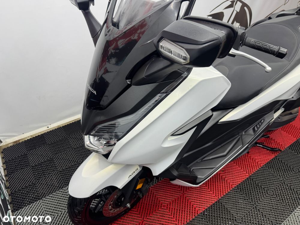 Honda NSS - 9