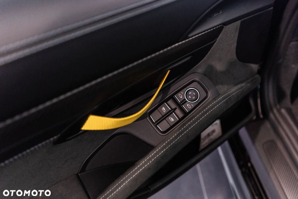 Porsche 718 Cayman GPF GT4 RS PDK - 19