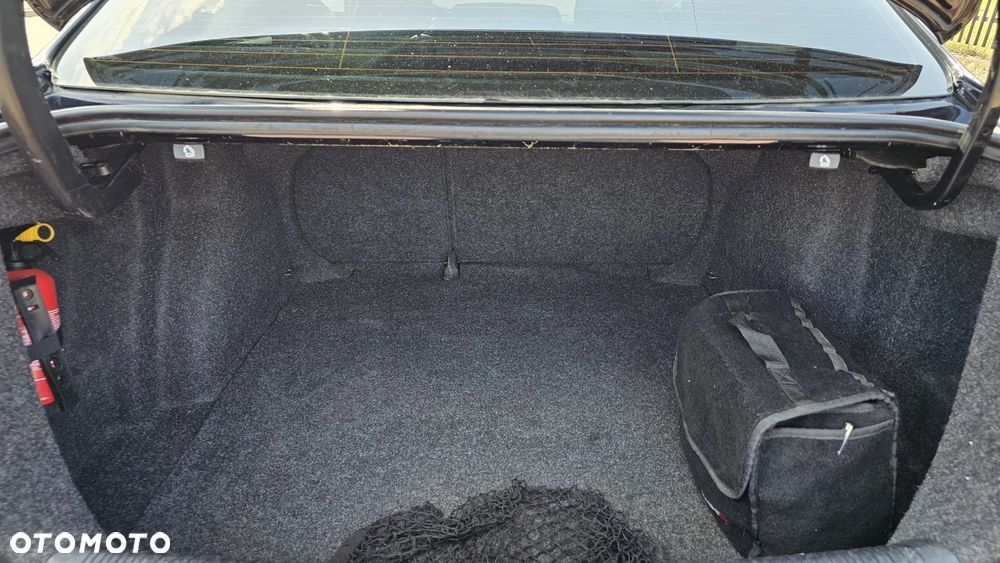 Volkswagen Jetta 1.6 TDI BMT Trendline - 11