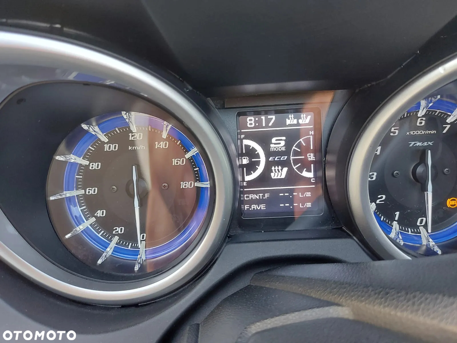 Yamaha Tmax - 20