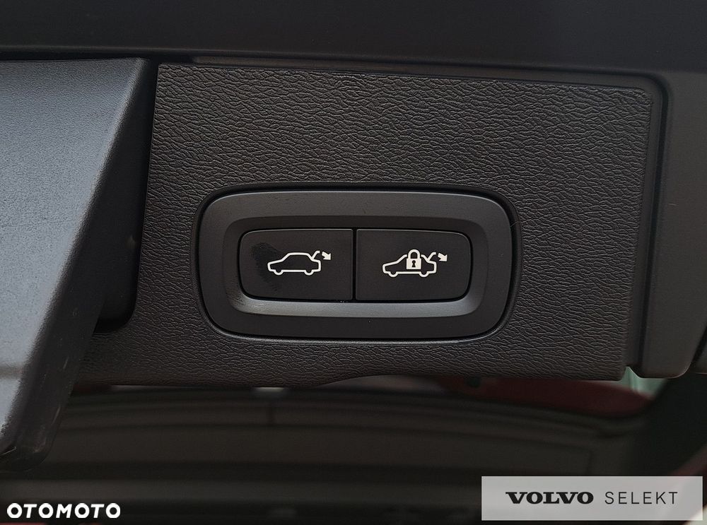 Volvo XC 60 - 32