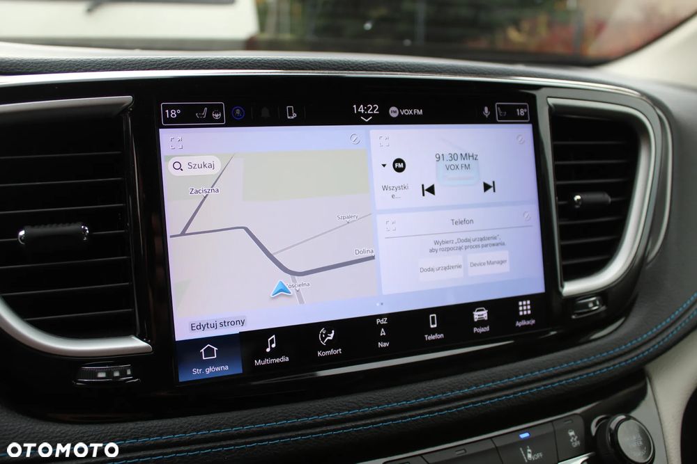 Chrysler Pacifica - 26