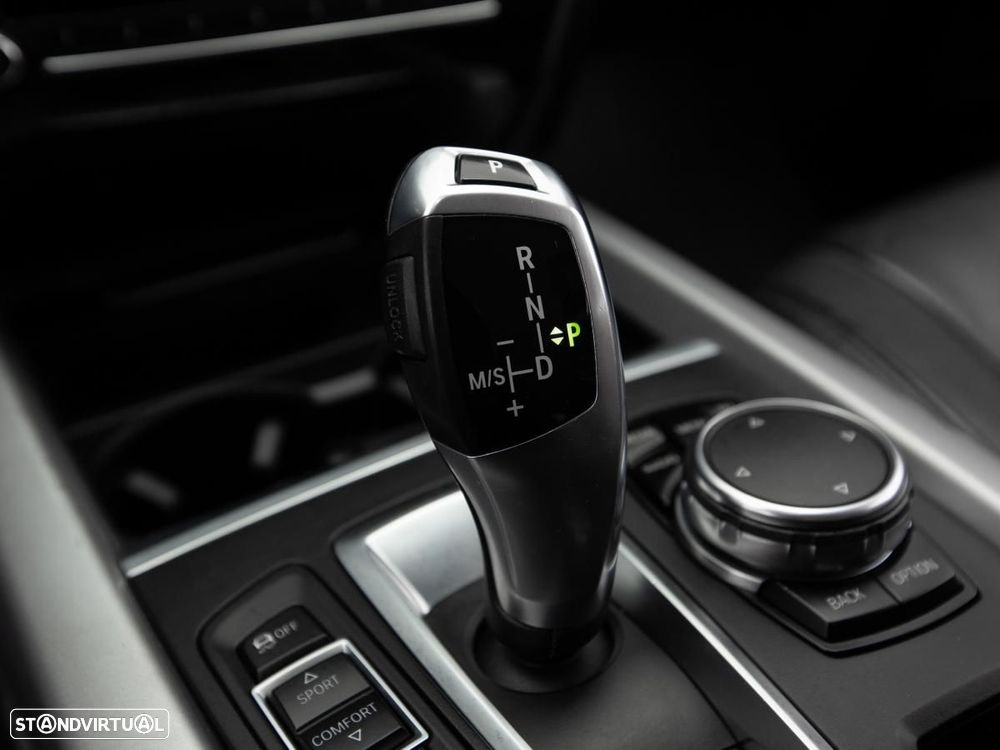 BMW X5 25 d sDrive - 25