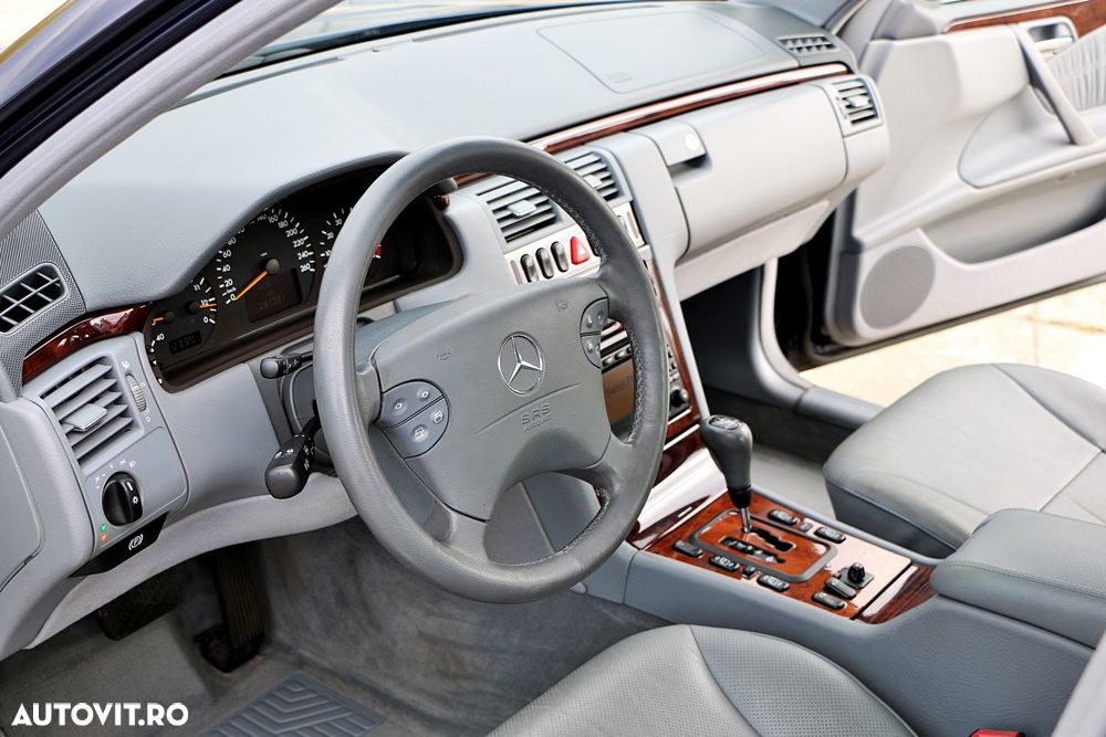 Mercedes-Benz E 320 Aut Avantgarde - 10