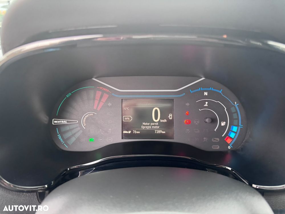 Dacia Spring Comfort Plus - 17
