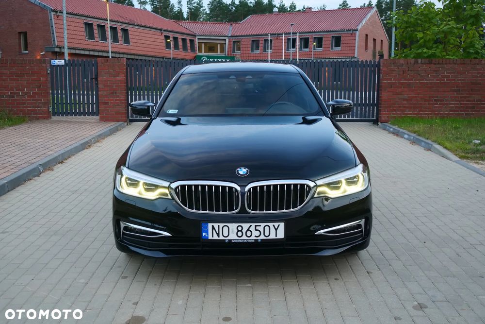 BMW Seria 5 520d Luxury Line - 2