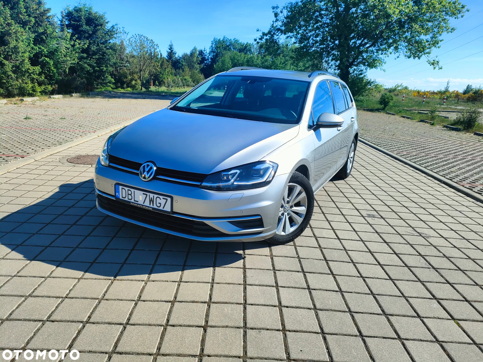 Volkswagen Golf VII 1.6 TDI BMT Comfortline - 8