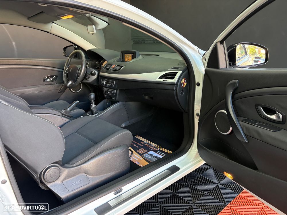 Renault Mégane Coupe 1.5 dCi Dynamique - 37