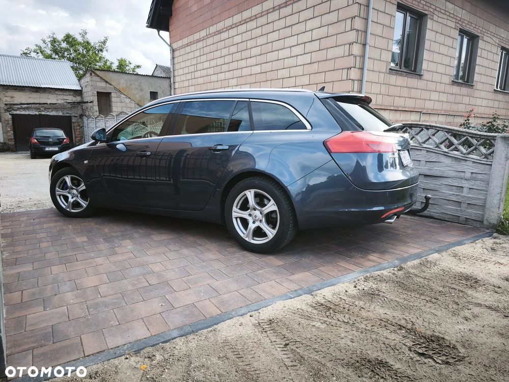 Opel Insignia 2.0 CDTI - 10