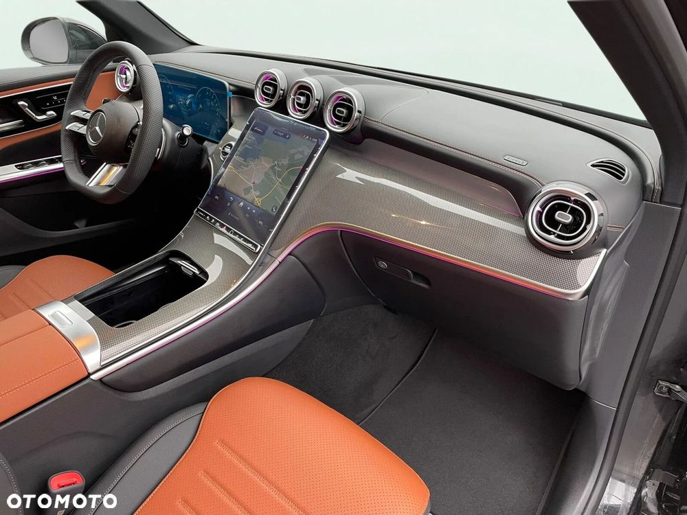 Mercedes-Benz GLC - 22