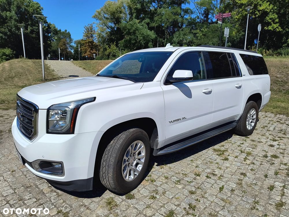 GMC Yukon - 15