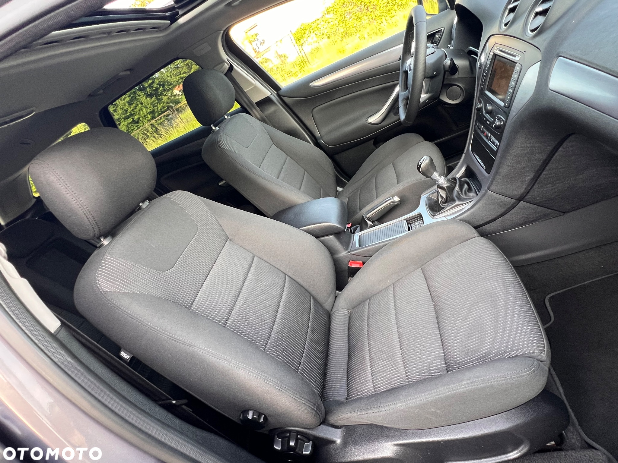 Ford Mondeo 1.6 T Titanium - 22