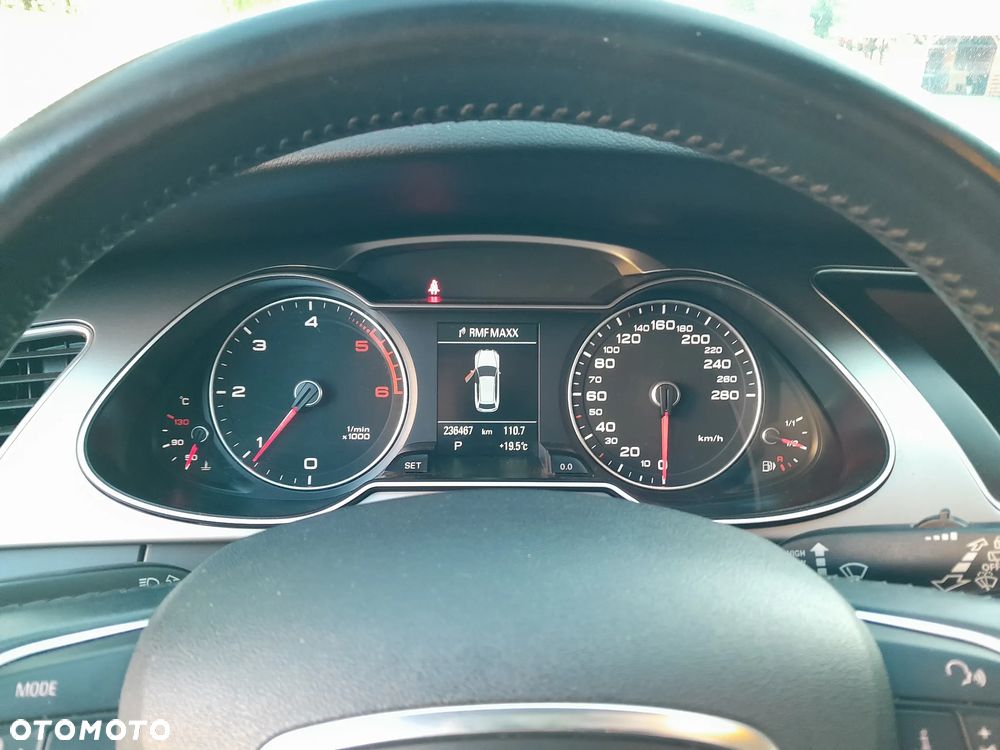 Audi A4 Avant 2.0 TDI Multitronic - 14