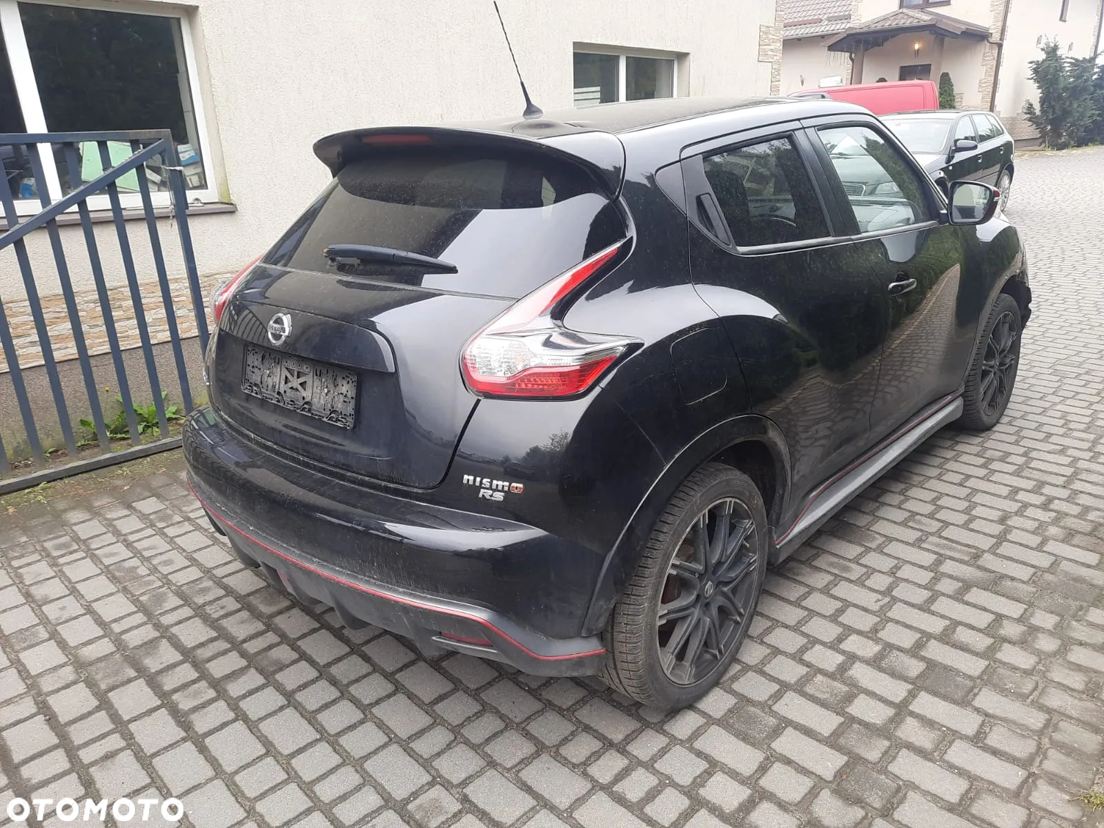 Nissan Juke 1.6 DIG-T Nismo RS 4WD Xtronic - 3