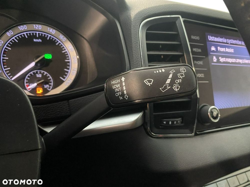 Skoda Karoq 2.0 TDI SCR 4x2 Ambition DSG - 26