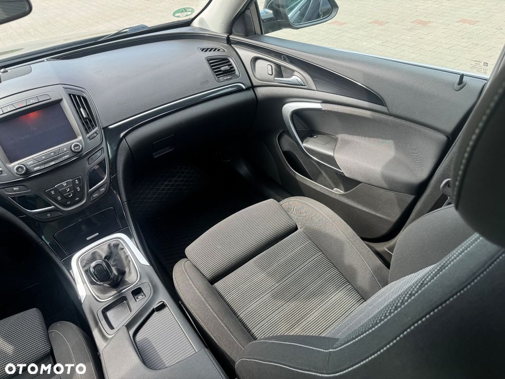 Opel Insignia 2.0 CDTI EcoFLEX S&S - 38