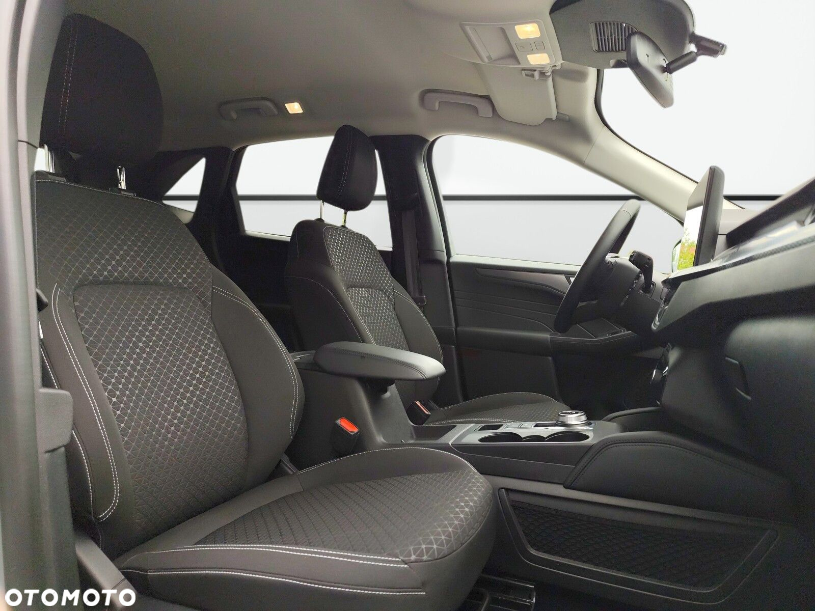 Ford Kuga - 21
