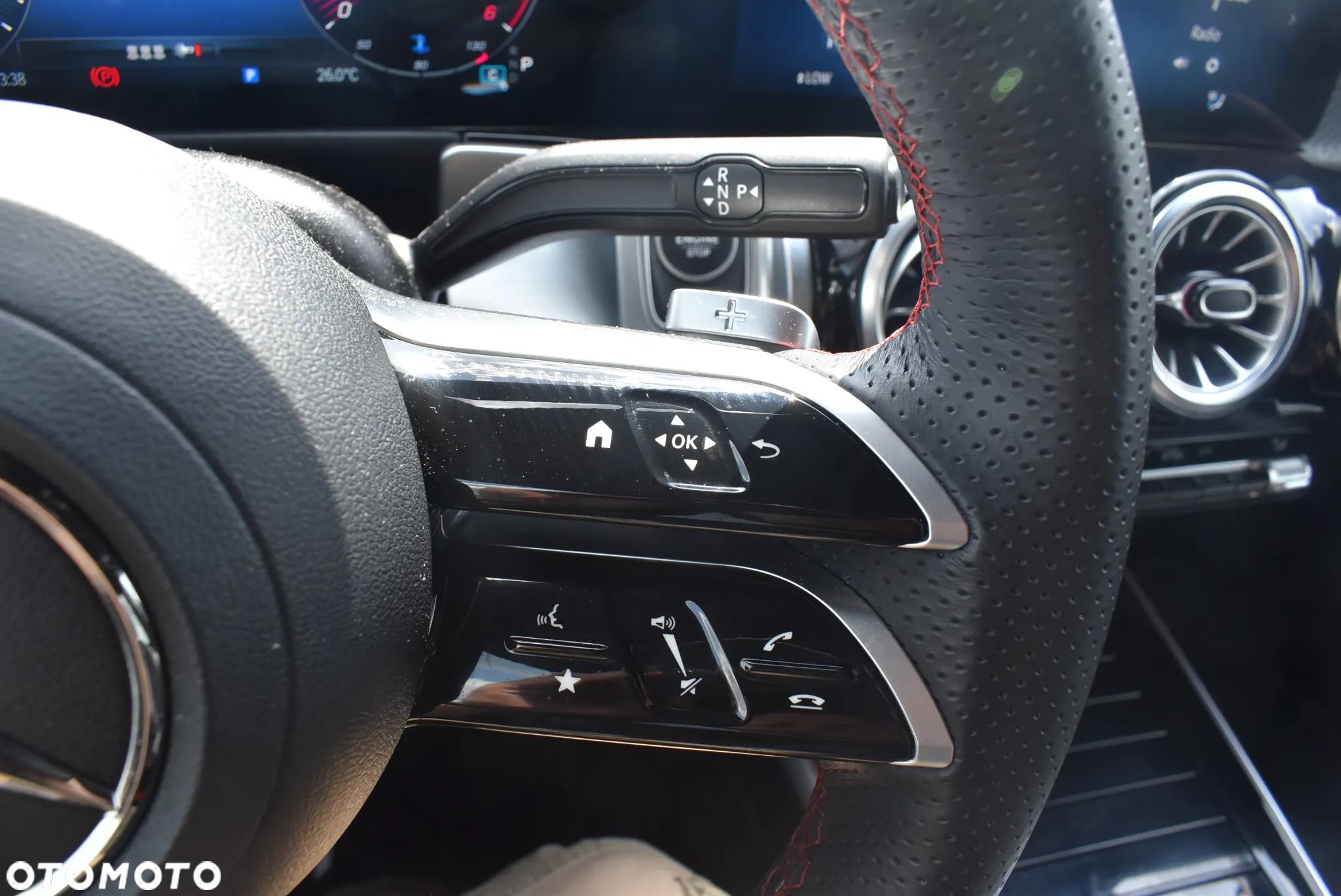 Mercedes-Benz GLB 200 d 4-Matic 8G-DCT - 27